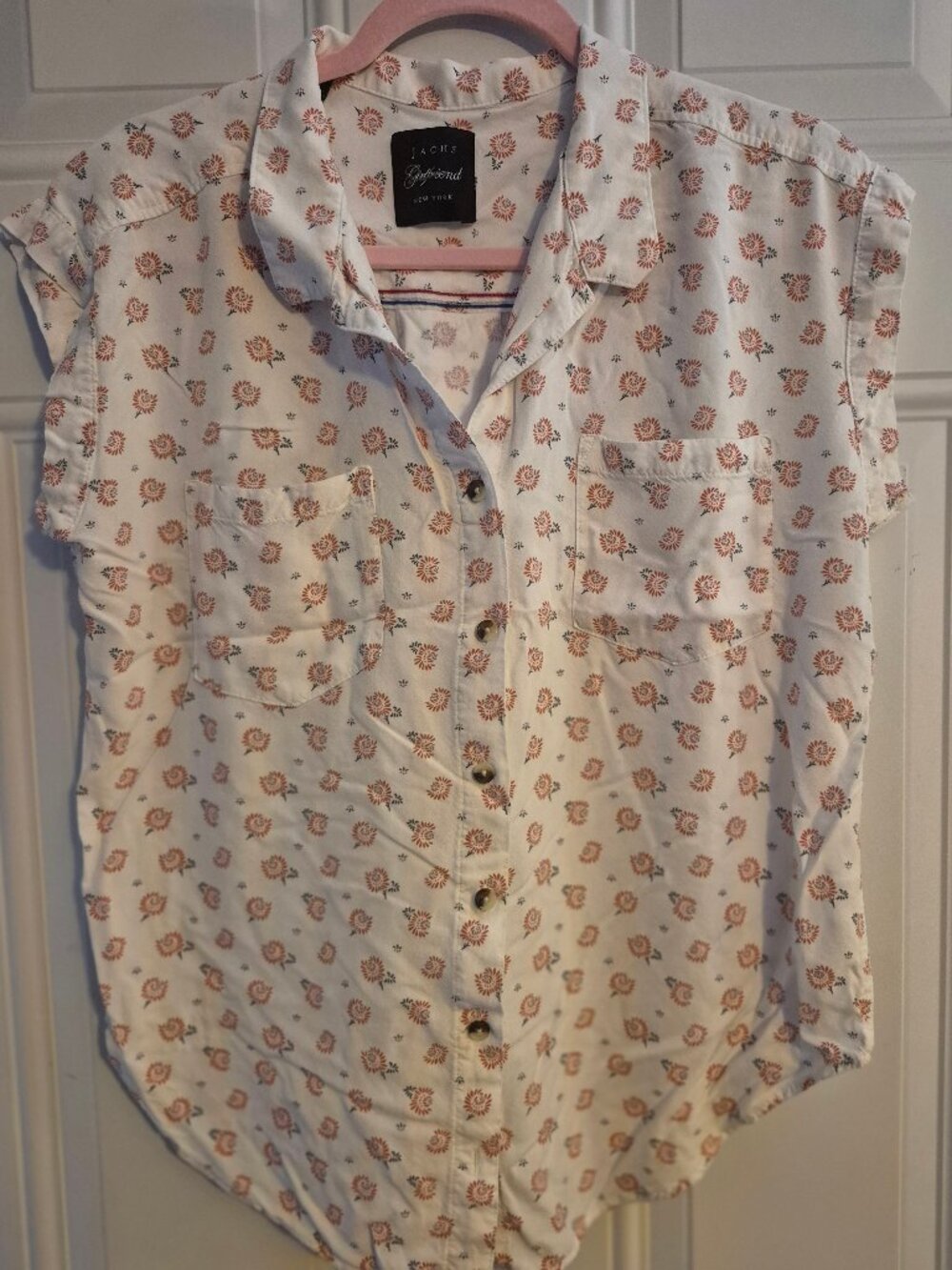 SS Blouse , Jach's Girlfriend. Medium. Button down